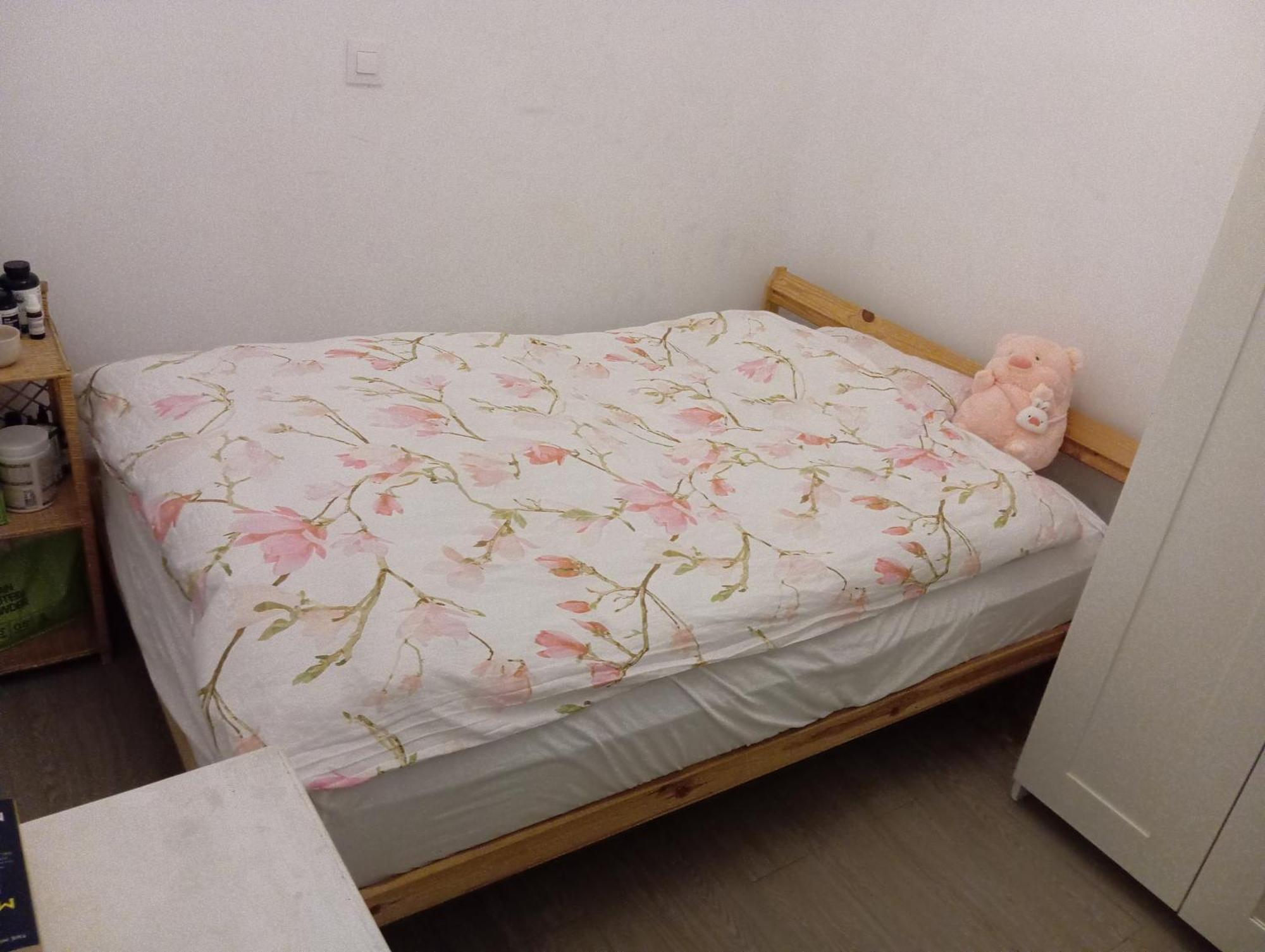 B&B Eco Cubes Madrid Luaran gambar